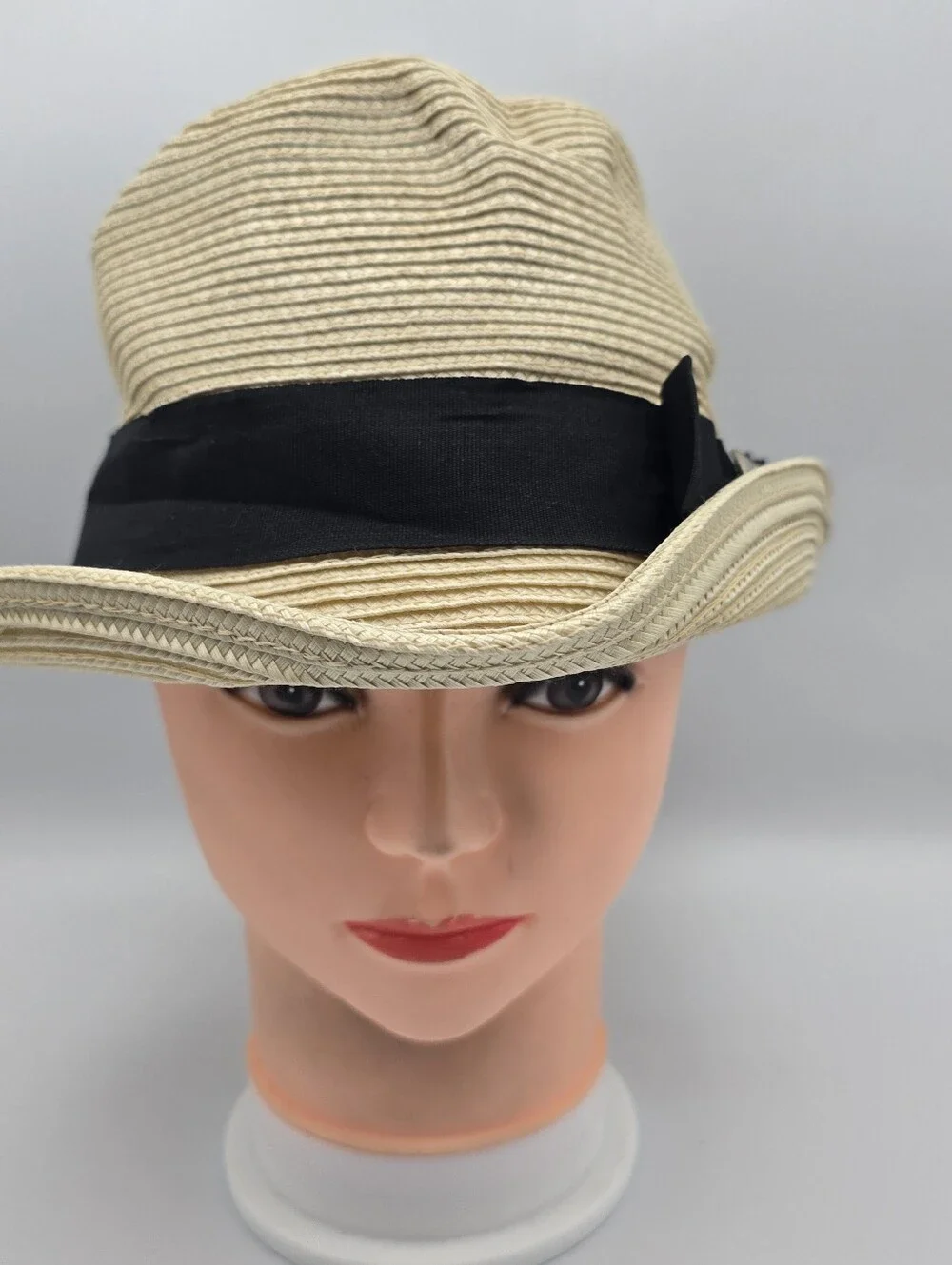 Milani Straw Tan Trilby Fedora Hat Size M-L